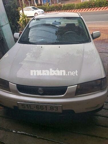 Mazda 323 2000 Trắng