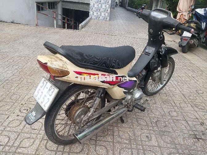 Honda Wave HQ Thể thao màu Kem mới