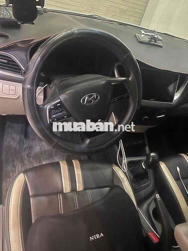 Hyundai Accent MT Base 2020 Bạc