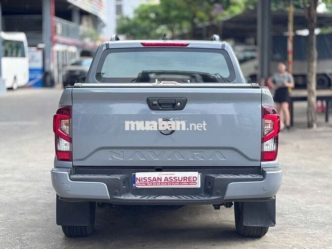 Nissan Navara VL 4x4 2021 Xám