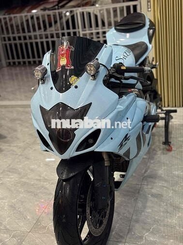 Suzuki GSX 1000 Xanh nhạt