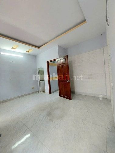 cho thuê nhà hẻm rộng xe hơi 7 chổ 2 chiếc quay đầu thoải mái
