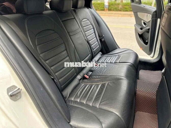 Mercedes-Benz C300 AMG 2016 cực chất lượng