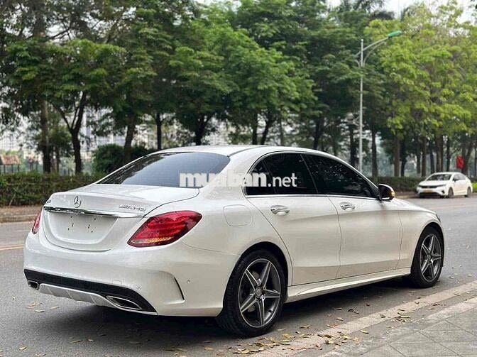 Mercedes-Benz C300 AMG 2016 cực chất lượng