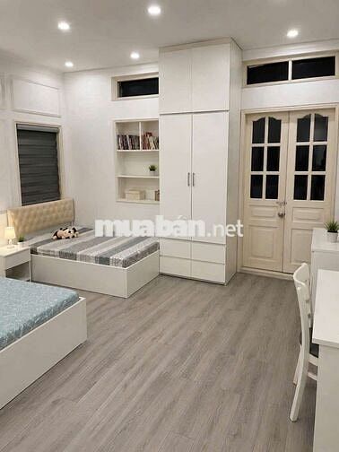 Cho thuê nhà Hoàng Hoa Thám 50m², 4 tầng, gần mặt phố, 15 triệu/tháng