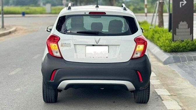 VinFast Fadil Base 2022 Trắng zin 3,1v km siêu moi