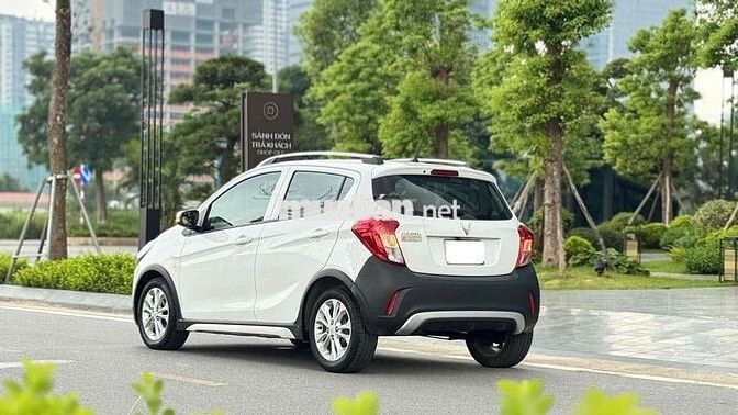 VinFast Fadil Base 2022 Trắng zin 3,1v km siêu moi