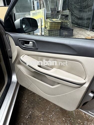 Ford Focus 2.0 AT 2011 40000 km