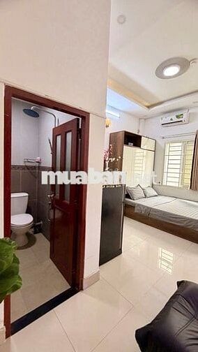 Studio Full Nội Thất Ngay Landmark 81 – Cửa Sổ & Cửa Sau Thoáng Mát