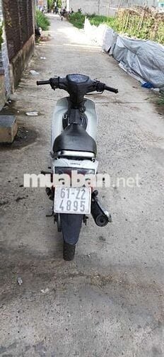 Yamaha Sirius 110 Trắng