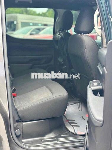 Ford Ranger XLS AT 2026 Tự động Xám 6.000 km