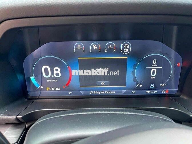 Ford Everest Titanium 2025 Nâu 5.900 km
