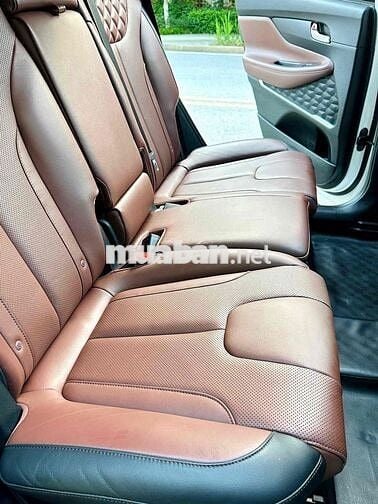 Cần bán Hyundai Santafe 2023 full Xăng siêu mới