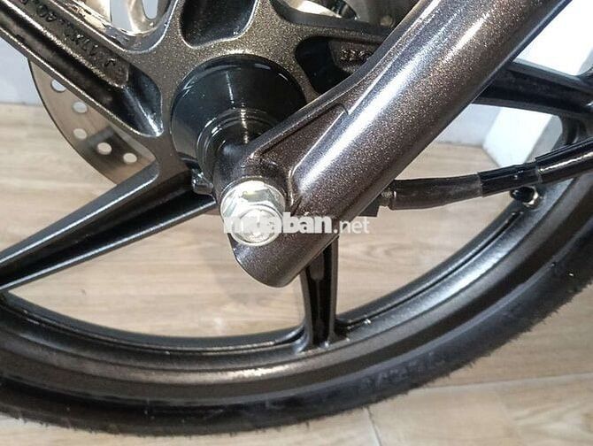 puture led Fi,odo lướt,xe còn mới,bs95