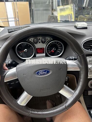 Ford Focus 2.0 AT 2011 40000 km