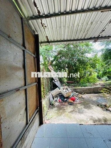 Nhà cấp 4 sân vườn rộng 200m2 hẻm xe hơi tại đường 22 Linh Đông
