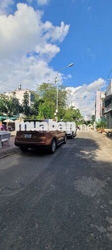 KHU NHÀ ĐỒNG BỘ ĐANG SỬA CHỮA BÀN GIAO MỚI 100% GIÁP BÌNH TÂN 