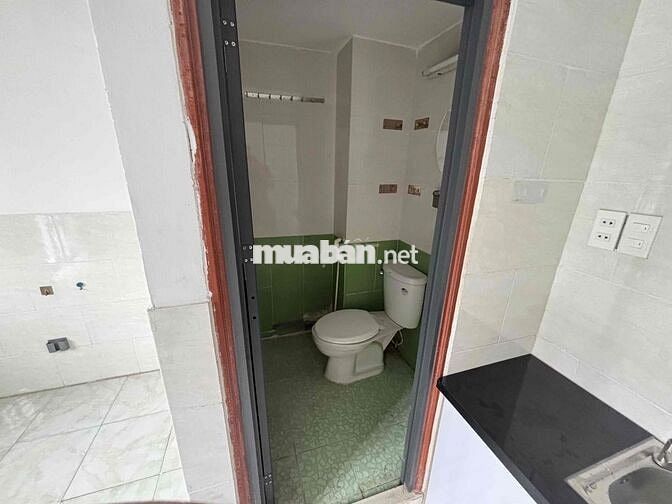 phòng trọ giá rẻ có ban công gần sân bay nhà ga T3