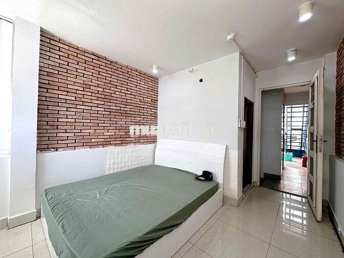 PHÒNG FULL NT 25M2 | CỬA SỔ | NGAY LÊ HỒNG PHÒNG Q10 Gần UEH B