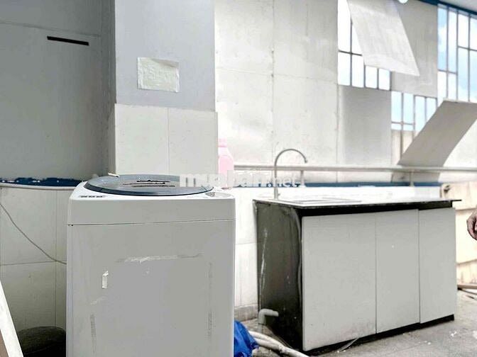 PHÒNG FULL NT 25M2 | CỬA SỔ | NGAY LÊ HỒNG PHÒNG Q10 Gần UEH B