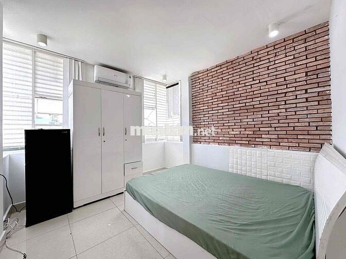 PHÒNG FULL NT 25M2 | CỬA SỔ | NGAY LÊ HỒNG PHÒNG Q10 Gần UEH B