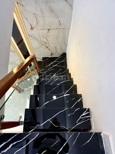 Chính chủ bán gấp nhà mặt tiền hẻm 391/133 Huỳnh Tấn Phát Q7.40m2  