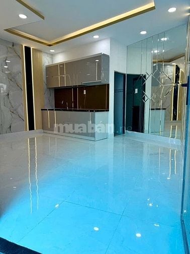 Chính chủ bán gấp nhà mặt tiền hẻm 391/133 Huỳnh Tấn Phát Q7.40m2  