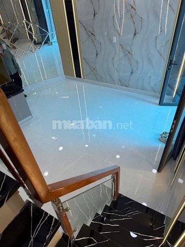 Chính chủ bán gấp nhà mặt tiền hẻm 391/133 Huỳnh Tấn Phát Q7.40m2  