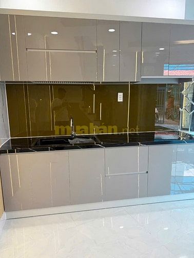 Chính chủ bán gấp nhà mặt tiền hẻm 391/133 Huỳnh Tấn Phát Q7.40m2  