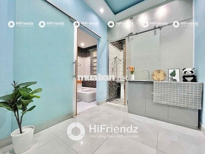 CHO THUÊ STUDIO 1PN BAN CÔNG TÁCH BẾP SIÊU RỘNG SÁT HÒA BÌNH ĐẦM SEN