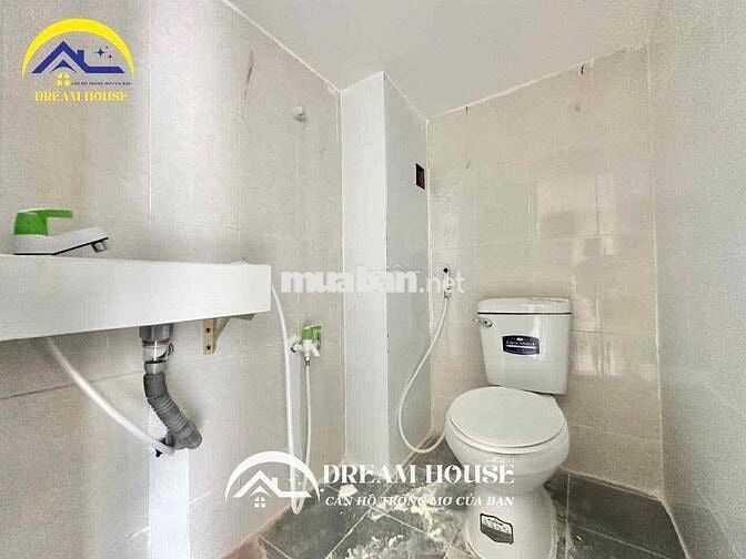 CHO THUÊ PHÒNG BAN CÔNG SIÊU RẺ NGAY NGÃ TƯ BỐN XÃ
