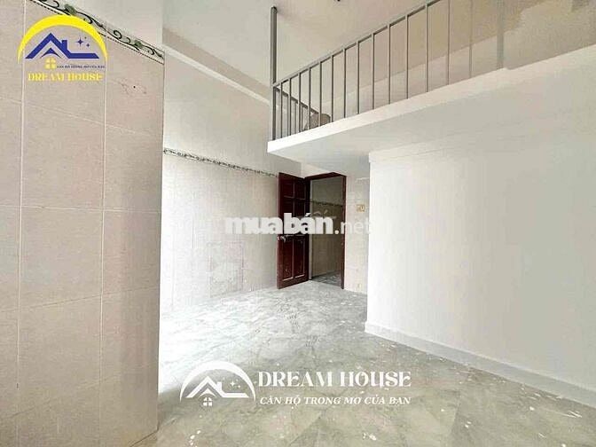 CHO THUÊ PHÒNG BAN CÔNG SIÊU RẺ NGAY NGÃ TƯ BỐN XÃ