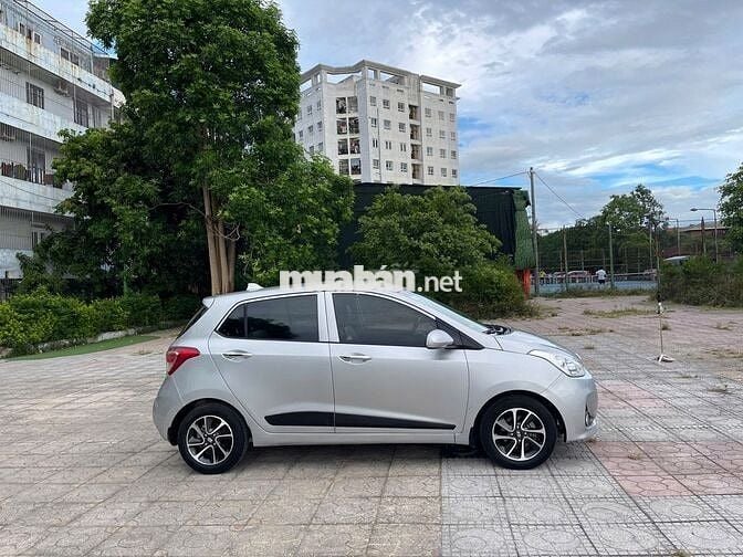 Hyundai Grand i10 chính chủ đi ít