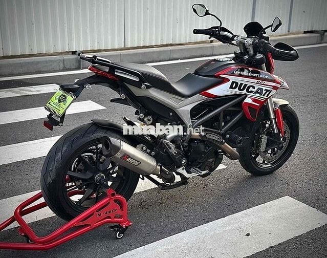 DUCATI HYPERSTRADA 821 ABS 2014