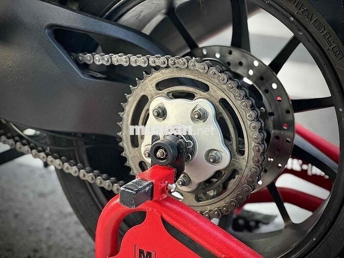 DUCATI HYPERSTRADA 821 ABS 2014