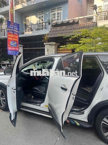Peugeot 5008 2020 Trắng