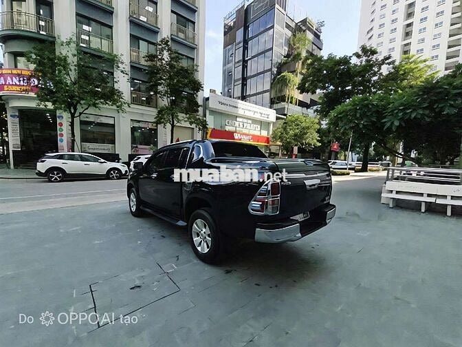 Toyota Hilux Vigo 2017 2 cầu full 2.8 Đen