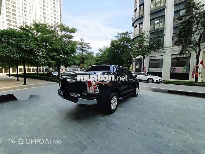 Toyota Hilux Vigo 2017 2 cầu full 2.8 Đen