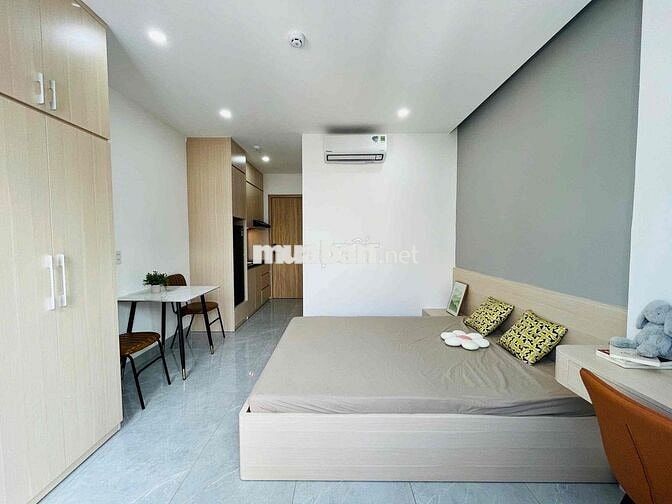 CĂN HỘ BAN CÔNG BẾP XA GIƯỜNG THÔNG THOÁNG