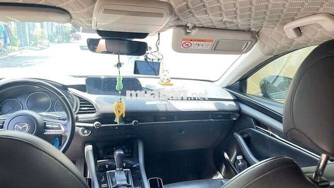 Mazda Mazda 3 Luxury 2020 Đen 6 vạn