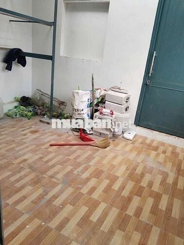 Cần Bán nhà nguyên căn mặt tiền đường 835B