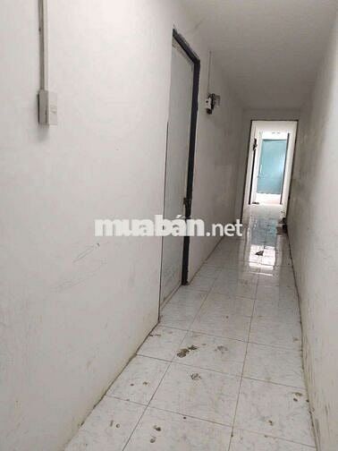 Cần Bán nhà nguyên căn mặt tiền đường 835B