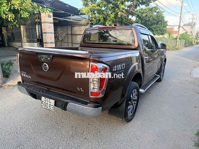 Nissan Navara 2015 Số tự động Nâu