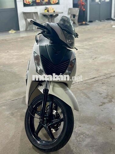 Honda SH 150 Trắng