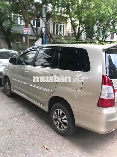 Toyota Innova E 2015 Số sàn