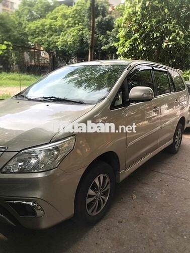 Toyota Innova E 2015 Số sàn