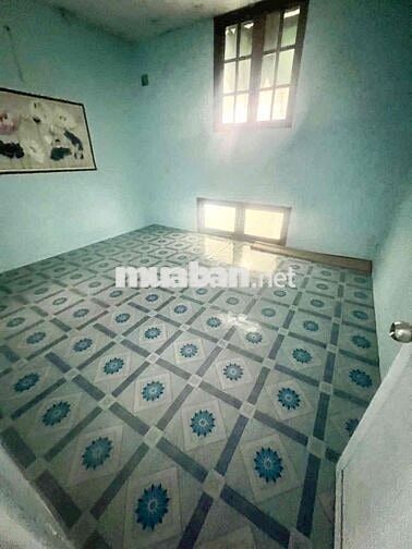 Cho thuê nhà hx hơi 4x14m đúc lửng 3pn 2wc 8.5tr tháng