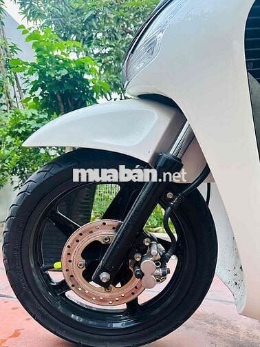 Honda SH 150 Trắng