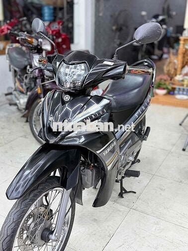 Yamaha Sirius Đen