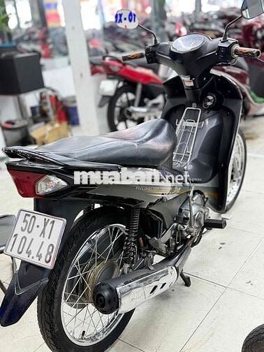 Yamaha Sirius Đen